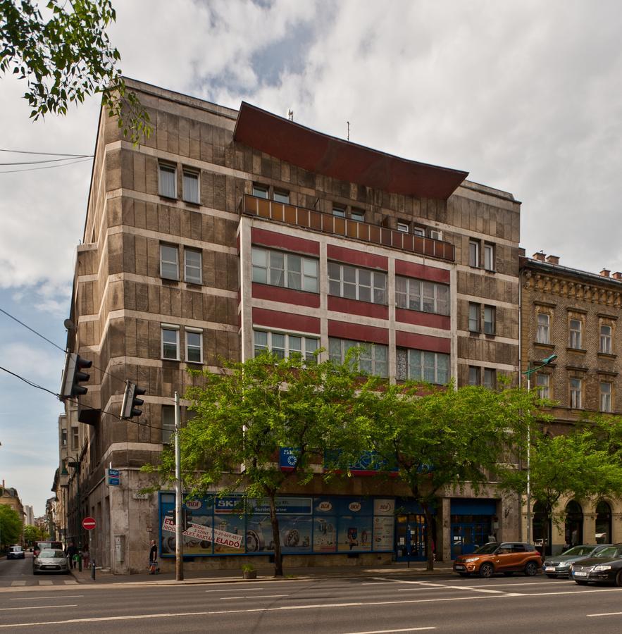 Capital Center Apartments Uelloi Boedapest Buitenkant foto